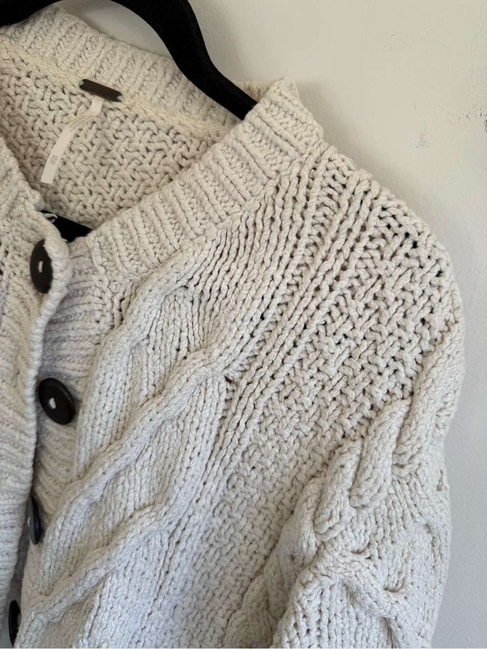 Free People Bonfire Cable Knit Cardi Cream Chunky Cardigan Natural Fiber Cotton - Picture 5 of 11